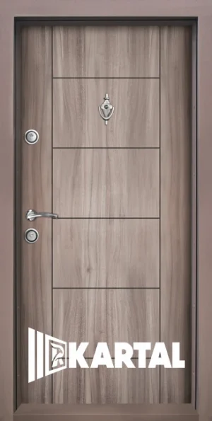 Блиндирана врата модел Т102